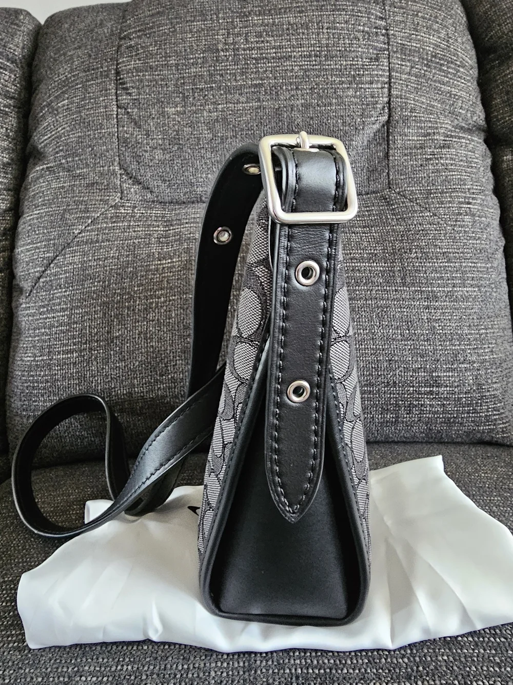 COACH Signature Canvas Tote in Gray/Black
